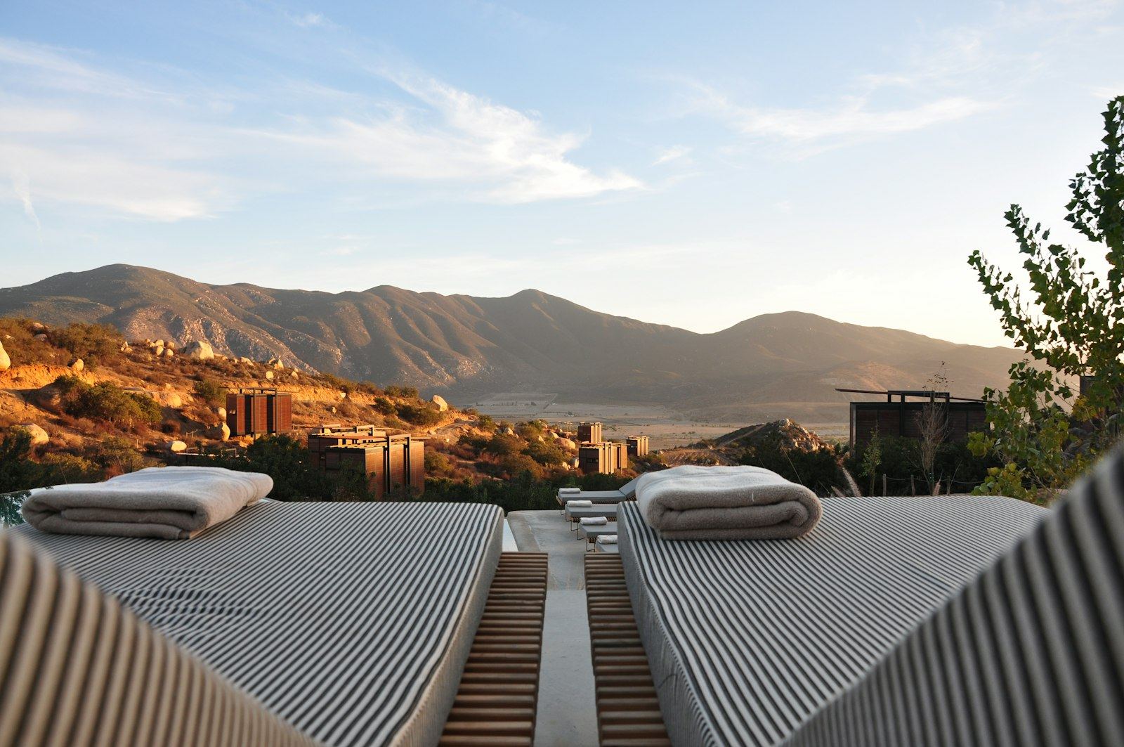 Panoráma napozóterasz